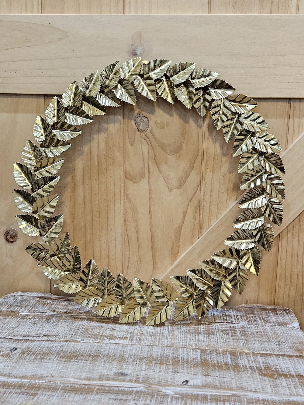 Vintage | Gold Tone Metal Leaf Decorative Wreath
